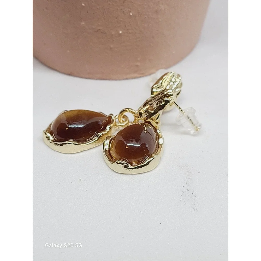 Gold Tone Amber Teardrop Drop Earrings Textured Hammered‎ Dangle Vintage Style
